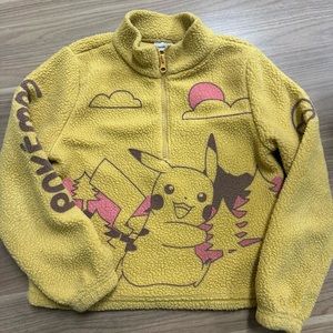 Pokémon girl sweater size 8